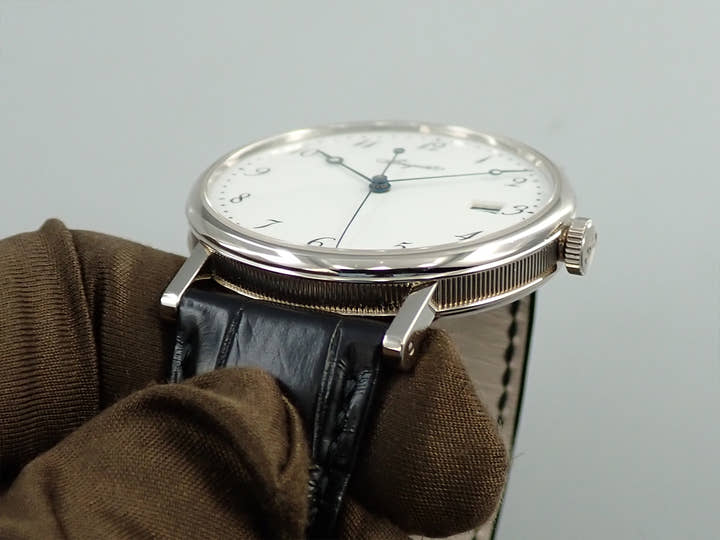 ブレゲ クラシック Ref.5177BB/29/9V6 ホワイトエナメル文字盤 中古 77JULWCK