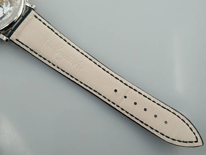 ブレゲ クラシック Ref.5177BB/29/9V6 ホワイトエナメル文字盤 中古 77JULWCK