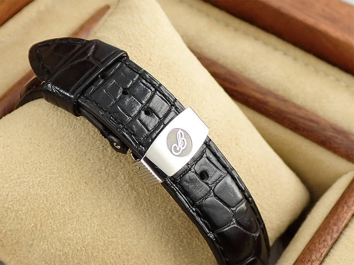 ブレゲ クラシック パワーリザーブ ムーンフェイズ Ref.7137BB/11/9V6 シルバー文字盤 中古 K3302M85