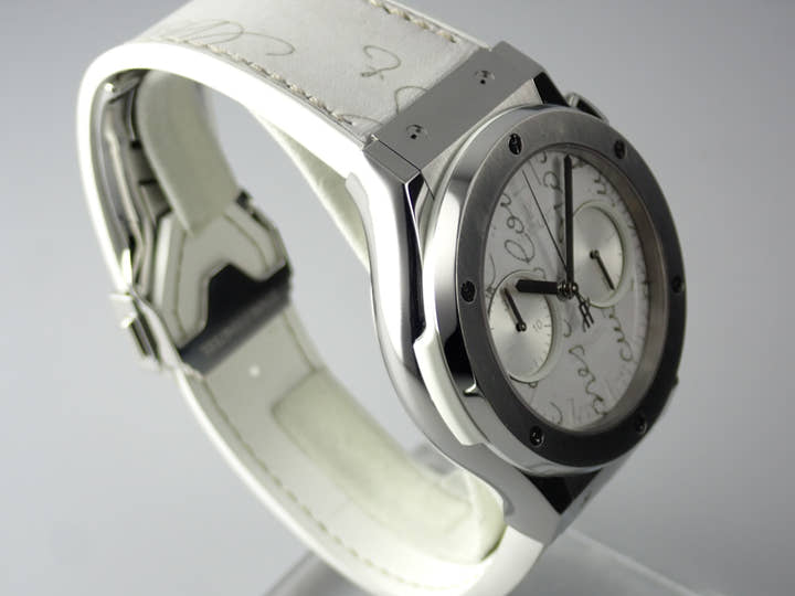 ウブロ クラシックフュージョン Ref.521.NE.050W.VR.JBER18 ホワイト文字盤 中古 classic-fusion-2