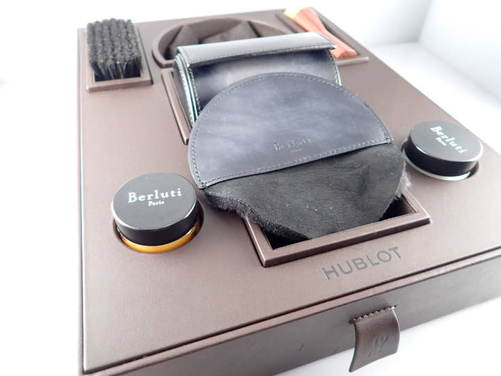 ウブロ クラシックフュージョン Ref.521.NE.050W.VR.JBER18 ホワイト文字盤 中古 classic-fusion-2