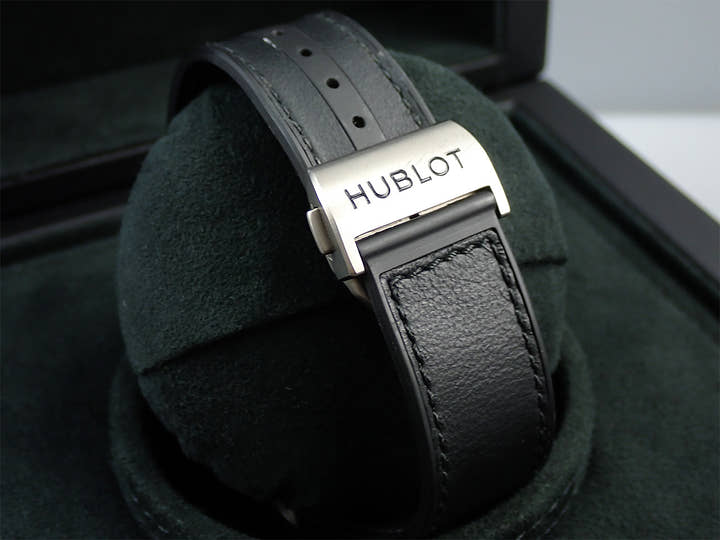 ウブロ クラシックフュージョン フェラーリGT Ref.526.NX.0124.VR スケルトン文字盤 中古 Z5LWZVFF