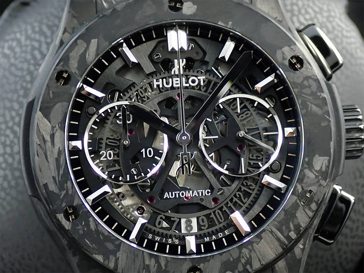 ウブロ クラシックフュージョン アエロフュージョン クロノグラフ フロステッドカーボン Ref.525.QK.0170.NR.JPN スケルトン文字盤 美品 T1Y4Z82J