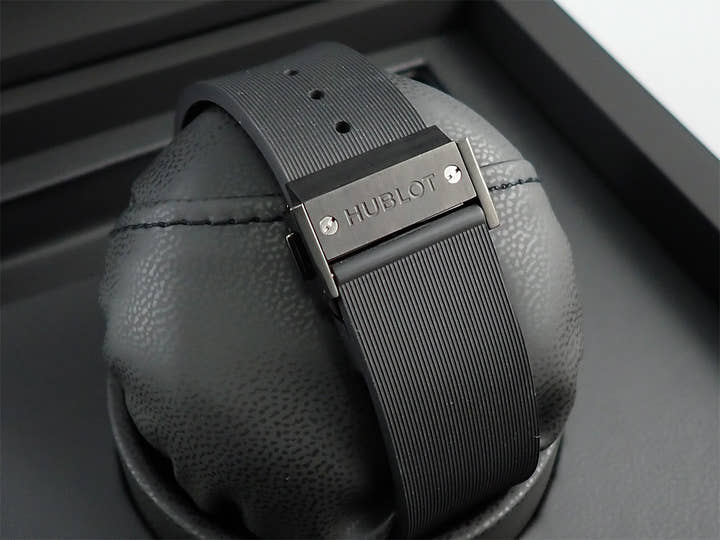 ウブロ クラシックフュージョン アエロフュージョン クロノグラフ フロステッドカーボン Ref.525.QK.0170.NR.JPN スケルトン文字盤 極美品 5WZPLZRU