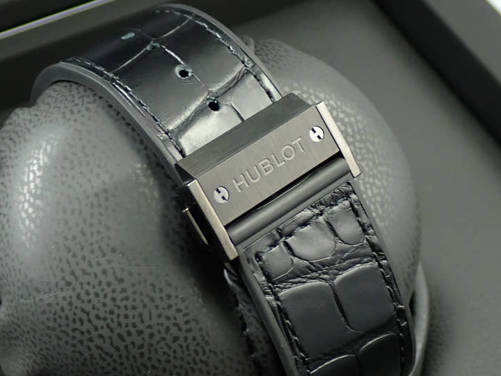 ウブロ クラシック フュージョン タカシムラカミ オールブラック Ref.507.CX.9000.RX.TAK21 ブラック文字盤 未使用 3ZJ7F672