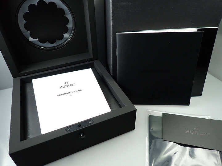 ウブロ クラシック フュージョン タカシムラカミ オールブラック Ref.507.CX.9000.RX.TAK21 ブラック文字盤 未使用 3ZJ7F672