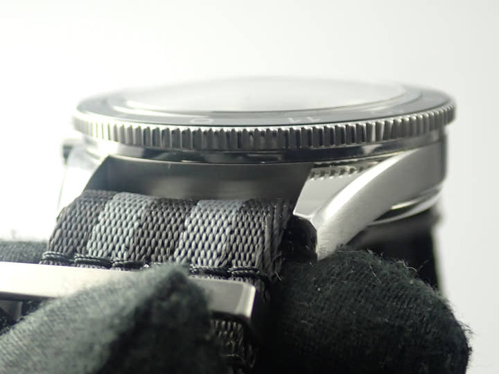 オメガ シーマスター 300 スペクター Ref.233.32.41.21.01.001 ブラック文字盤 極美品 Y9X4U143