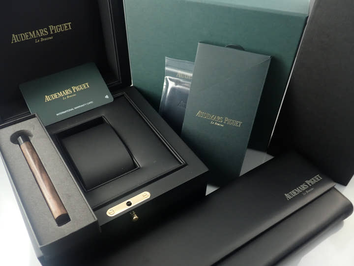 オーデマピゲ CODE 11.59 バイ オーデマ ピゲ クロノグラフ Ref.26393OR.OO.A002KB.03 ピンクゴールド ブルー文字盤