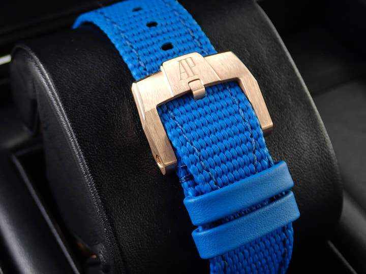 オーデマピゲ CODE 11.59 バイ オーデマ ピゲ クロノグラフ Ref.26393OR.OO.A028CR.01 ピンクゴールド スモークブルーラッカー文字盤