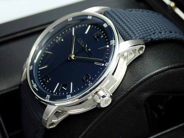 オーデマピゲ CODE 11.59 バイ オーデマ ピゲ Ref.15210BC.OO.A321CR.01 ホワイトゴールド ブルーラッカー文字盤