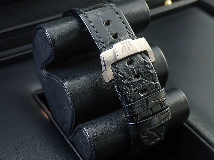 オーデマピゲ CODE 11.59 バイ オーデマ ピゲ Ref.26399CR.OO.D002CR.01 ホワイトゴールド/ピンクゴールド オープンワーク文字盤