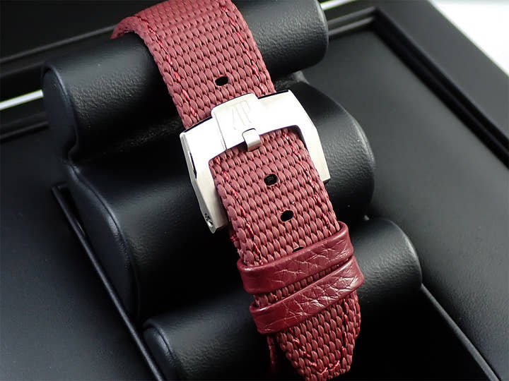 オーデマピゲ CODE 11.59 バイ オーデマ ピゲ Ref.15210BC.OO.A500KB.01 ホワイトゴールド スモークバーガンディーラッカー文字盤