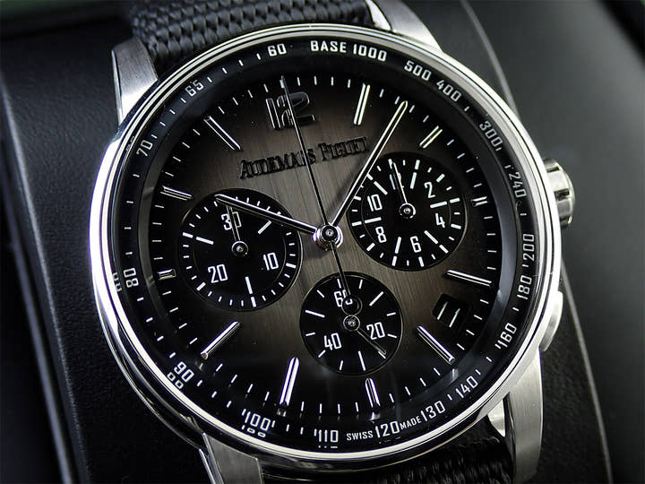 オーデマピゲ CODE 11.59 バイ オーデマ ピゲ クロノグラフ Ref.26393NB.OO.A002KB.01 ホワイトゴールド/セラミック スモークグレー文字盤