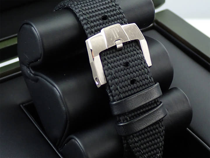 オーデマピゲ CODE 11.59 バイ オーデマ ピゲ クロノグラフ Ref.26393NB.OO.A002KB.01 ホワイトゴールド/セラミック スモークグレー文字盤