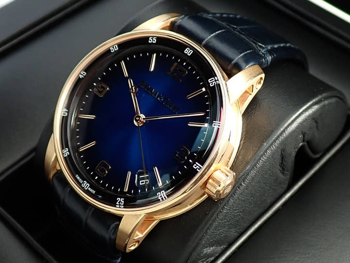 オーデマピゲ CODE 11.59 バイ オーデマ ピゲ Ref.15210OR.OO.A028CR.01 ピンクゴールド スモークブルーラッカー文字盤