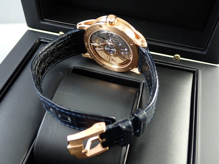 オーデマピゲ CODE 11.59 バイ オーデマ ピゲ Ref.15210OR.OO.A028CR.01 ピンクゴールド スモークブルーラッカー文字盤