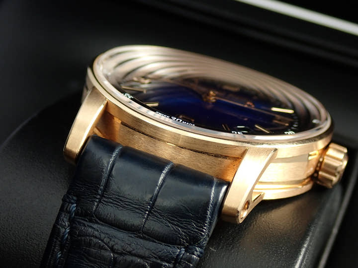 オーデマピゲ CODE 11.59 バイ オーデマ ピゲ Ref.15210OR.OO.A028CR.01 ピンクゴールド スモークブルーラッカー文字盤