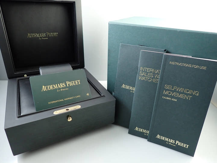 オーデマピゲ CODE 11.59 バイ オーデマ ピゲ Ref.15210OR.OO.A028CR.01 ピンクゴールド スモークブルーラッカー文字盤