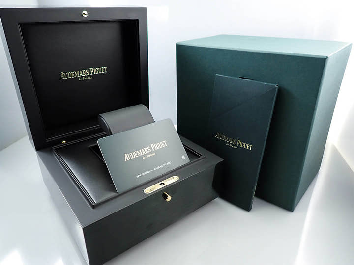 オーデマピゲ CODE 11.59 バイ オーデマ ピゲ Ref.15210OR.OO.A028CR.01 ピンクゴールド スモークブルーラッカー文字盤