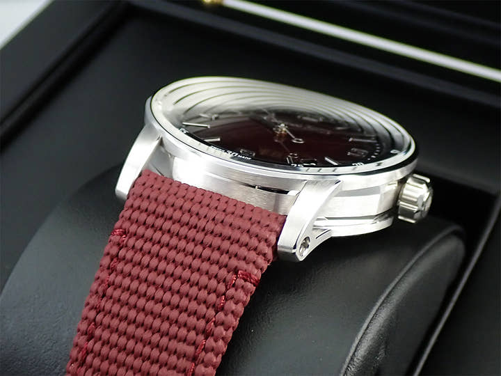 オーデマピゲ CODE 11.59 バイ オーデマ ピゲ Ref.15210BC.OO.A500KB.01 ホワイトゴールド スモークバーガンディーラッカー文字盤