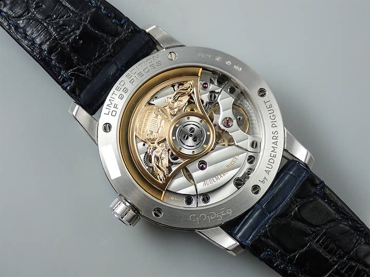 オーデマピゲ CODE 11.59 バイ オーデマ ピゲ ボリショイ限定モデル Ref.15210BC.OO.A321CR.99 ホワイトゴールド スモークブルーエナメル文字盤