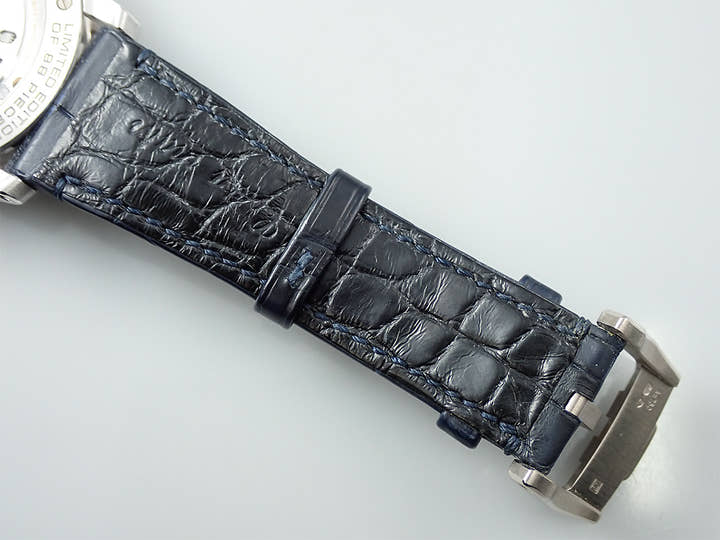 オーデマピゲ CODE 11.59 バイ オーデマ ピゲ ボリショイ限定モデル Ref.15210BC.OO.A321CR.99 ホワイトゴールド スモークブルーエナメル文字盤