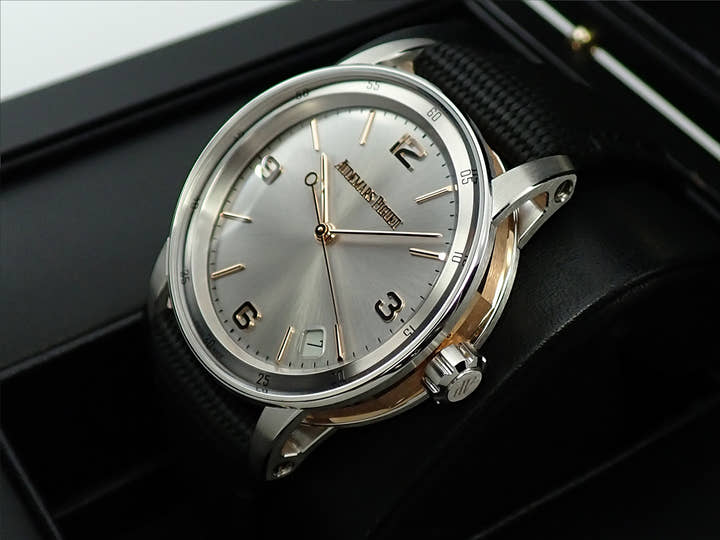 オーデマピゲ CODE 11.59 バイ オーデマ ピゲ Ref.15210CR.OO.A009CR.01 ホワイトゴールド/ピンクゴールド グレーラッカー文字盤