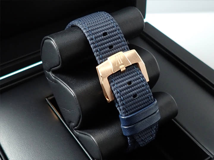 オーデマピゲ CODE 11.59 バイ オーデマ ピゲ クロノグラフ Ref.26393OR.OO.A028CR.01 ピンクゴールド スモークブルーラッカー文字盤