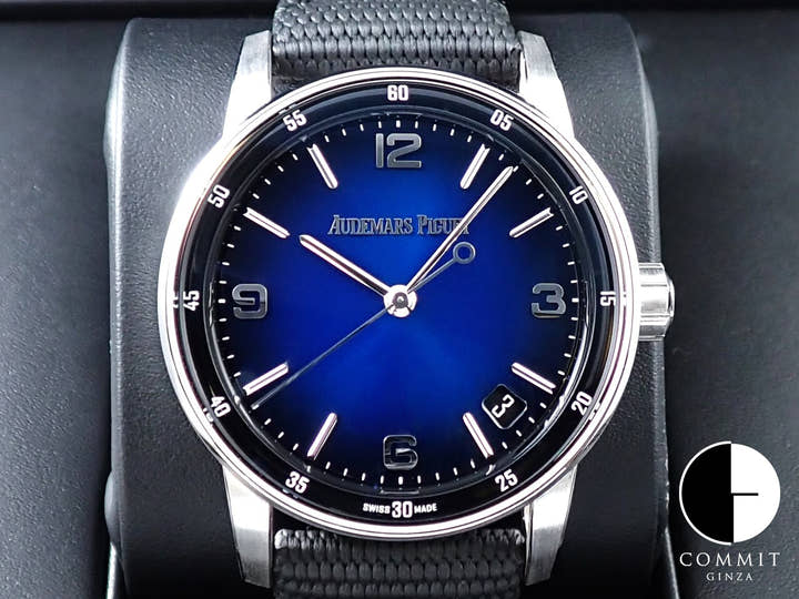 オーデマピゲ CODE 11.59 バイ オーデマ ピゲ Ref.15210BC.OO.A002KB.01 ホワイトゴールド スモークブルーラッカー文字盤