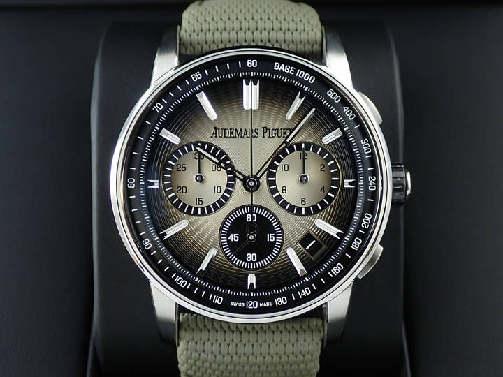 オーデマピゲ CODE 11.59 バイ オーデマ ピゲ クロノグラフ Ref.26393QT.OO.A064KB.01 ステンレススチール/ブラックセラミック スモークベージュ文字盤