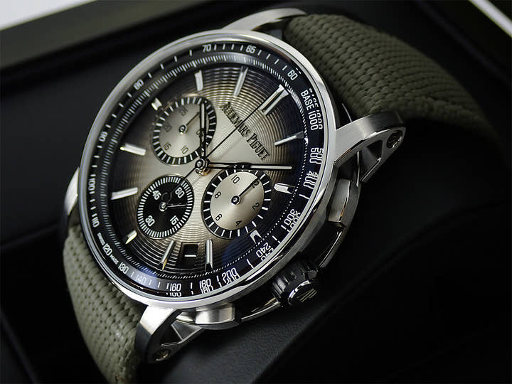 オーデマピゲ CODE 11.59 バイ オーデマ ピゲ クロノグラフ Ref.26393QT.OO.A064KB.01 ステンレススチール/ブラックセラミック スモークベージュ文字盤