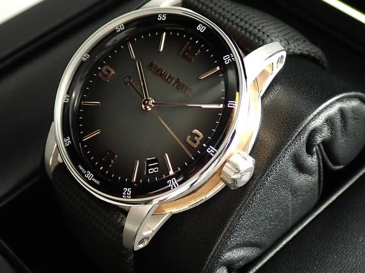 オーデマピゲ CODE 11.59 バイ オーデマ ピゲ Ref.15210CR.OO.A002CR.01 ホワイトゴールド/ピンクゴールド グレーラッカー文字盤