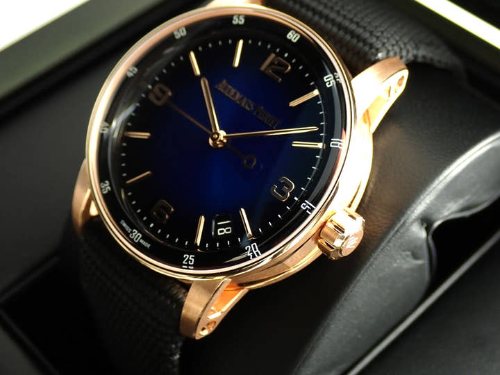 オーデマピゲ CODE 11.59 バイ オーデマ ピゲ Ref.15210OR.OO.A002KB.03 ピンクゴールド スモークブルーラッカー文字盤