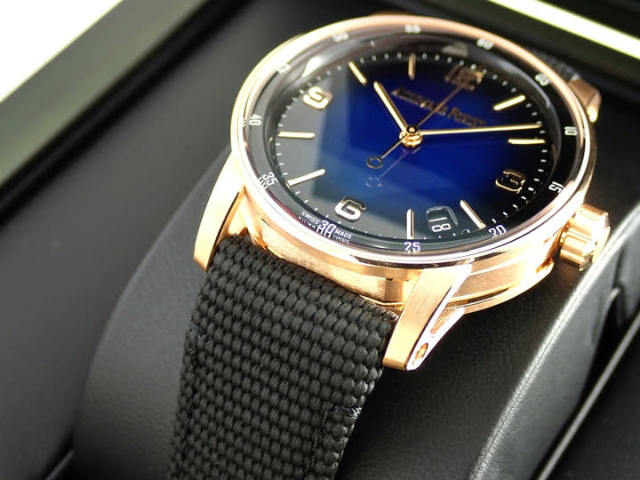 オーデマピゲ CODE 11.59 バイ オーデマ ピゲ Ref.15210OR.OO.A002KB.03 ピンクゴールド スモークブルーラッカー文字盤