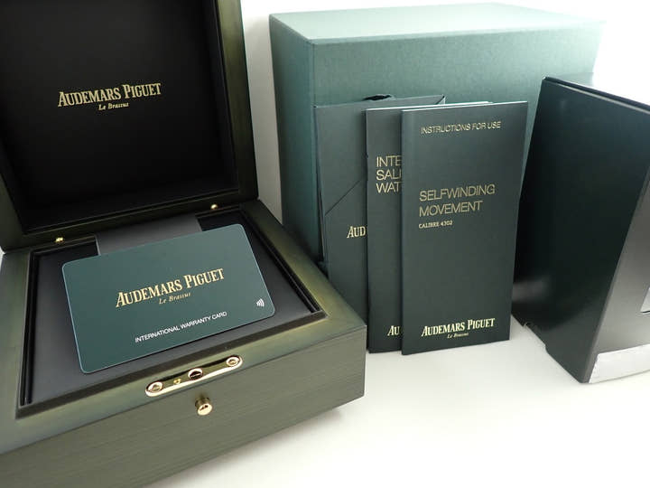 オーデマピゲ CODE 11.59 バイ オーデマ ピゲ Ref.15210OR.OO.A002KB.03 ピンクゴールド スモークブルーラッカー文字盤