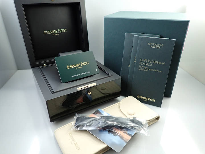 オーデマピゲ CODE 11.59 バイ オーデマ ピゲ クロノグラフ Ref.26393CR.OO.A002CR.01 ピンクゴールド/ホワイトゴールド スモークグレーラッカー文字盤