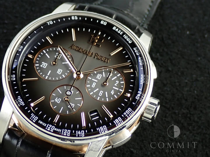 オーデマピゲ CODE 11.59 バイ オーデマ ピゲ クロノグラフ Ref.26393CR.OO.A002CR.01 ピンクゴールド/ホワイトゴールド スモークグレーラッカー文字盤