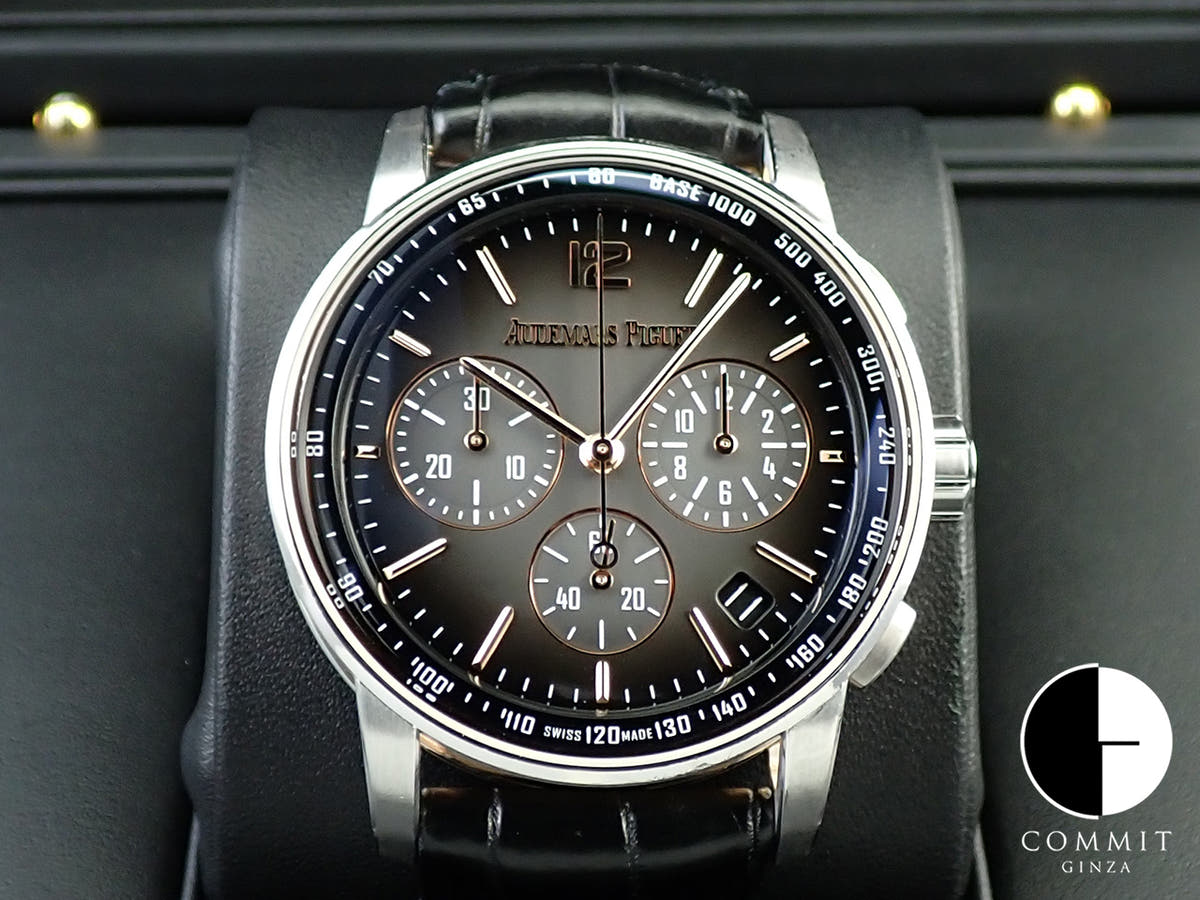 オーデマピゲ CODE 11.59 バイ オーデマ ピゲ クロノグラフ Ref.26393CR.OO.A002CR.01 ピンクゴールド/ホワイトゴールド スモークグレーラッカー文字盤