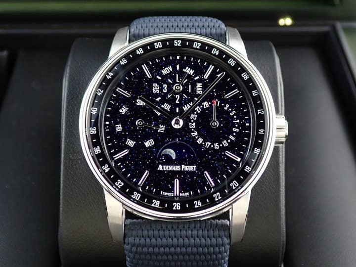 オーデマピゲ CODE 11.59 バイ オーデマ ピゲ パーペチュアルカレンダー Ref.26394BC.OO.D027KB.01 ホワイトゴールド ブルーアヴェンチュリン文字盤