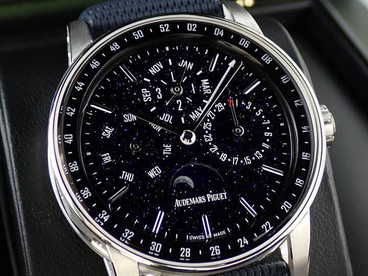 オーデマピゲ CODE 11.59 バイ オーデマ ピゲ パーペチュアルカレンダー Ref.26394BC.OO.D027KB.01 ホワイトゴールド ブルーアヴェンチュリン文字盤