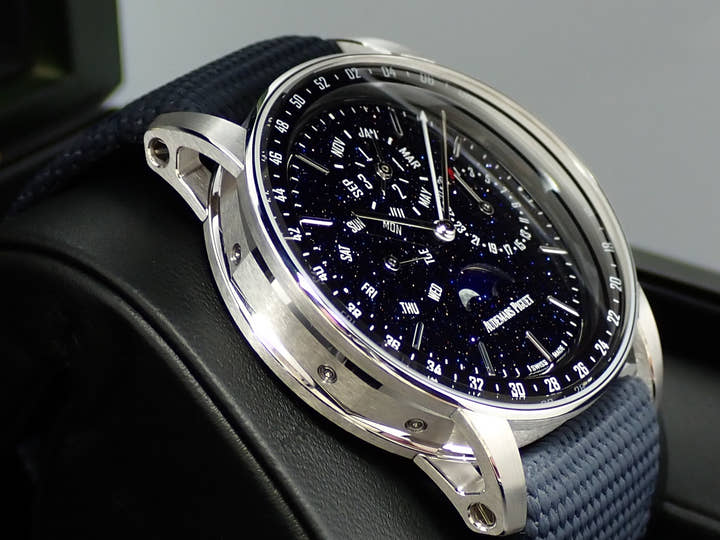 オーデマピゲ CODE 11.59 バイ オーデマ ピゲ パーペチュアルカレンダー Ref.26394BC.OO.D027KB.01 ホワイトゴールド ブルーアヴェンチュリン文字盤