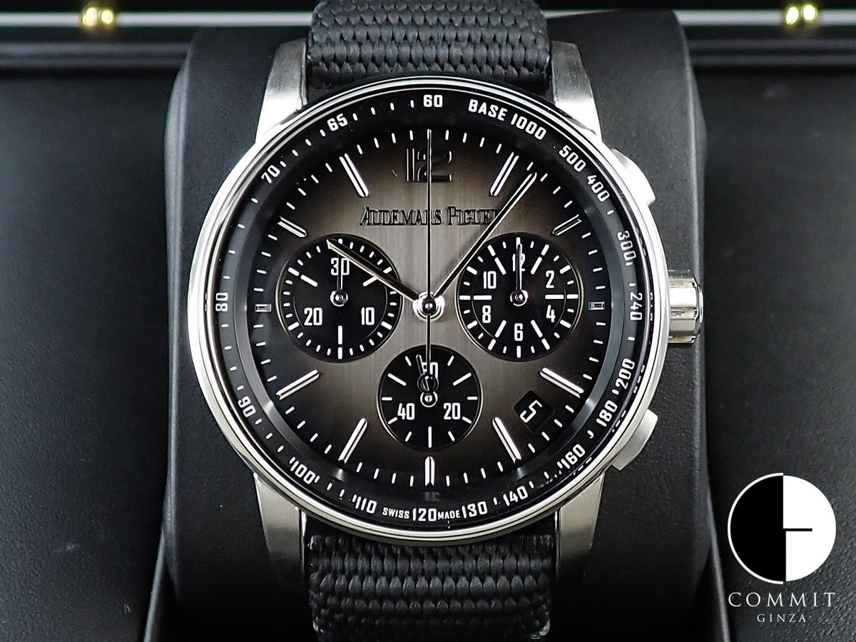 オーデマピゲ CODE 11.59 バイ オーデマ ピゲ クロノグラフ Ref.26393NB.OO.A002KB.01 ホワイトゴールド/セラミック スモークグレー文字盤