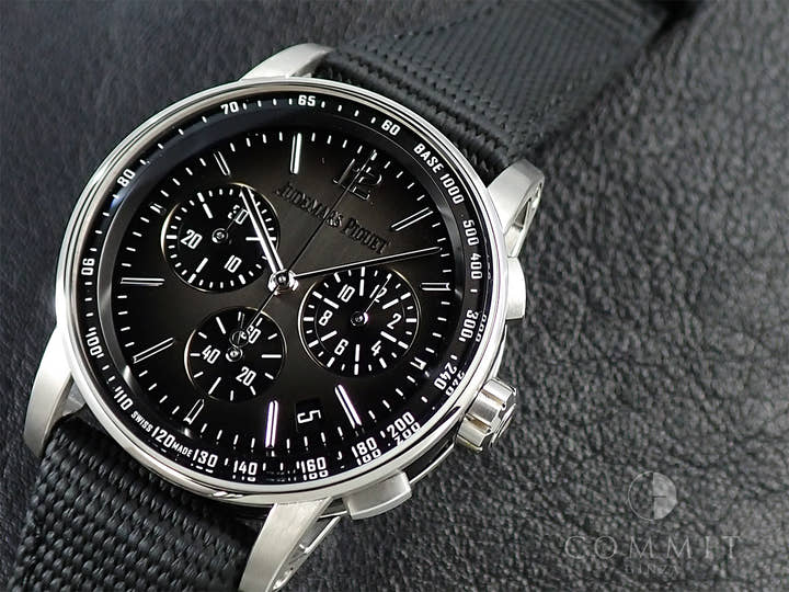 オーデマピゲ CODE 11.59 バイ オーデマ ピゲ クロノグラフ Ref.26393NB.OO.A002KB.01 ホワイトゴールド/セラミック スモークグレー文字盤