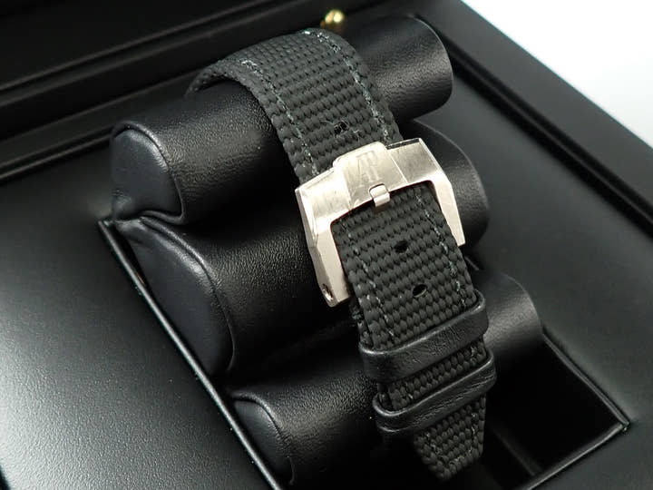 オーデマピゲ CODE 11.59 バイ オーデマ ピゲ クロノグラフ Ref.26393CR.OO.A002CR.01 ピンクゴールド/ホワイトゴールド スモークグレーラッカー文字盤