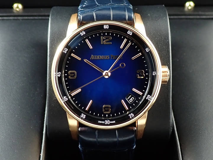 オーデマピゲ CODE 11.59 バイ オーデマ ピゲ Ref.15210OR.OO.A028CR.01 ピンクゴールド スモークブルーラッカー文字盤