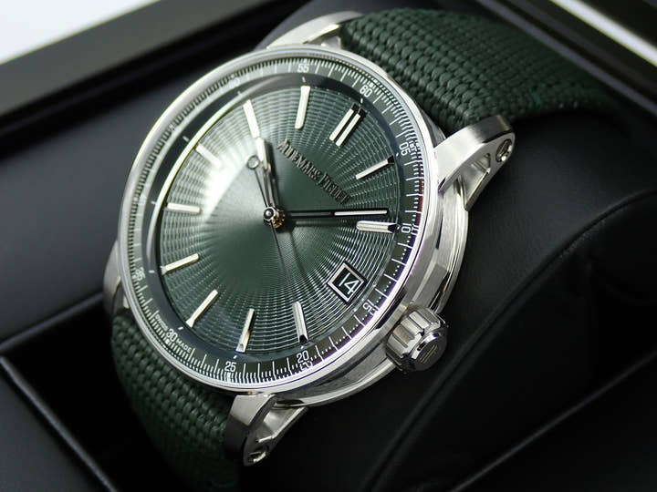オーデマピゲ CODE 11.59 バイ オーデマ ピゲ Ref.15210ST.OO.A056KB.01 ステンレススチール グリーン文字盤