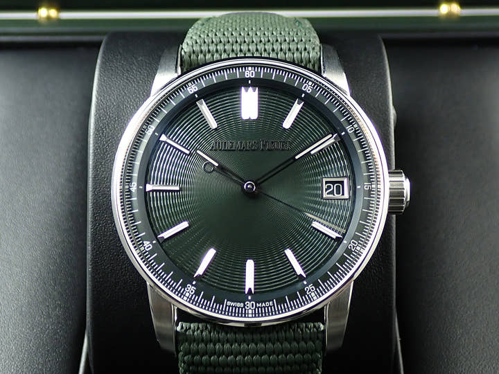 オーデマピゲ CODE 11.59 バイ オーデマ ピゲ Ref.15210ST.OO.A056KB.01 ステンレススチール グリーン文字盤