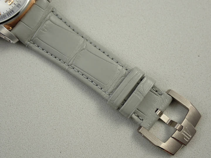 オーデマピゲ CODE 11.59 バイ オーデマ ピゲ クロノグラフ Ref.26393CR.OO.A009CR.01 ホワイトゴールド/ピンクゴールド シルバー文字盤