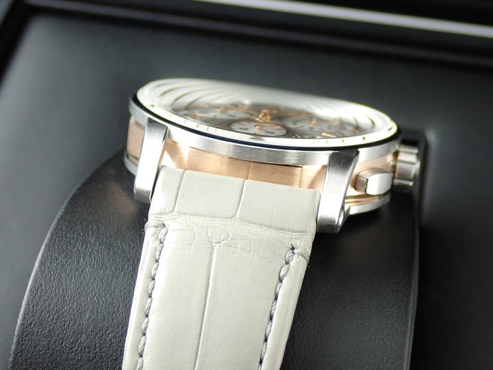 オーデマピゲ CODE 11.59 バイ オーデマ ピゲ クロノグラフ Ref.26393CR.OO.A009CR.01 ホワイトゴールド/ピンクゴールド シルバー文字盤