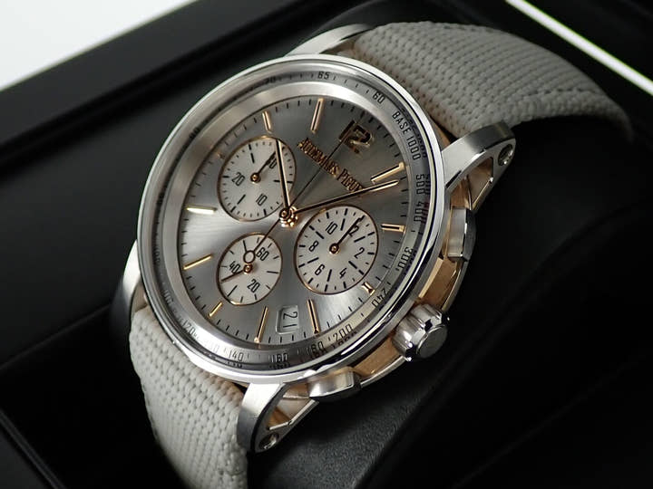 オーデマピゲ CODE 11.59 バイ オーデマ ピゲ クロノグラフ Ref.26393CR.OO.A009CR.01 ホワイトゴールド/ピンクゴールド シルバー文字盤